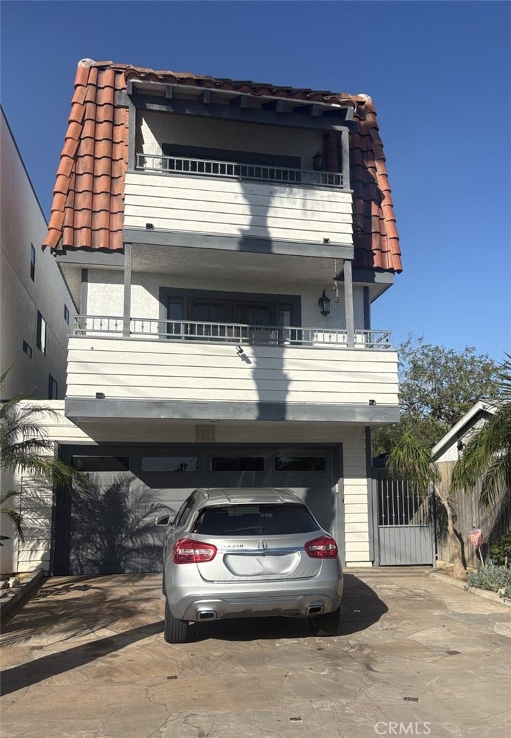 Property photo for 1111 Alabama, Huntington Beach, CA