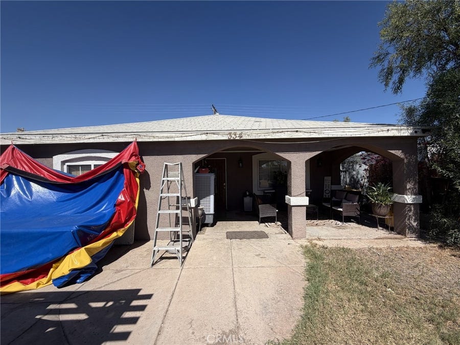 Property photo for 334 E Orange Ave, El Centro, CA