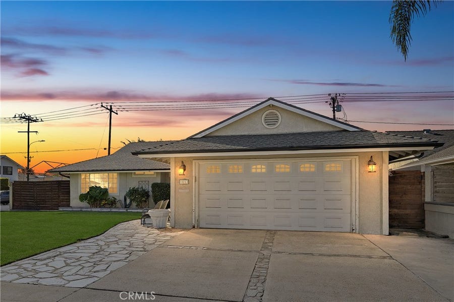 Property photo for 10212 Valley Forge, Huntington Beach, CA