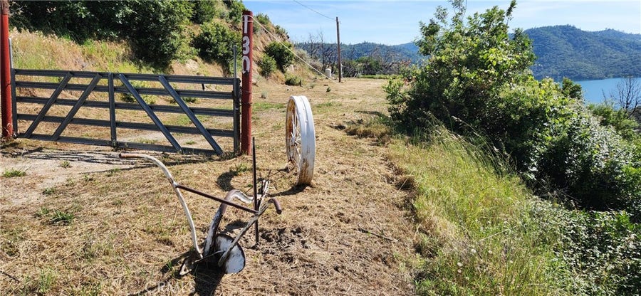 Property photo for 130 Canfield Drive, Oroville, CA