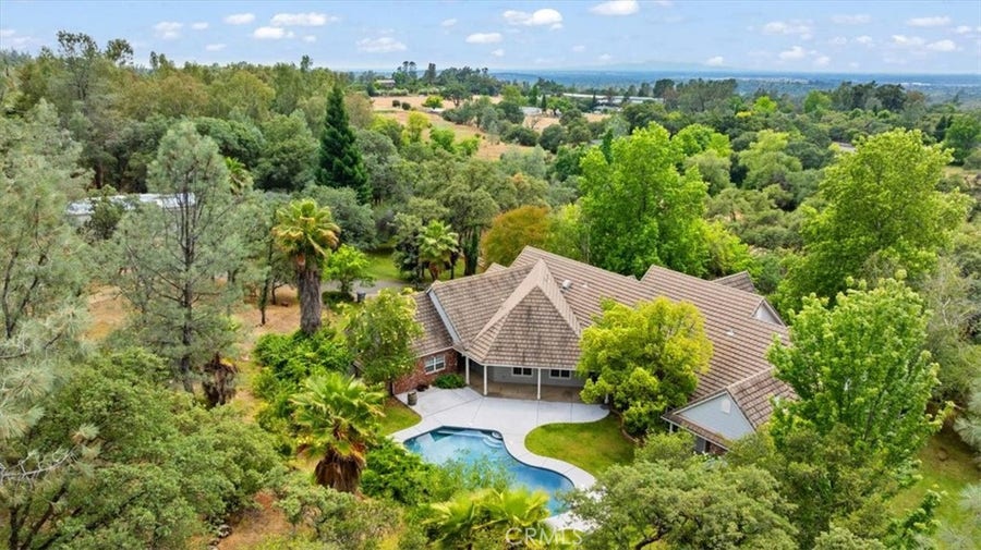 Property photo for 88 Almond Avenue, Oroville, CA