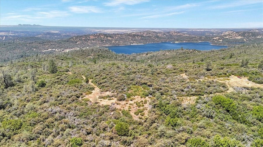 Property photo for 8972 Amoruso Lane, Oregon House, CA