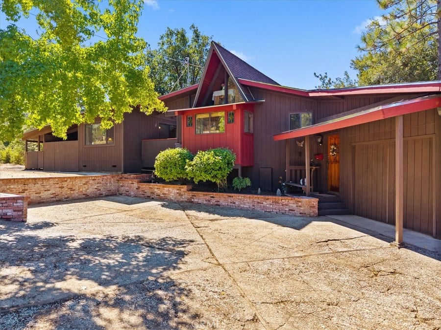 Property photo for 8438 Santos Dumont Way, Brownsville, CA
