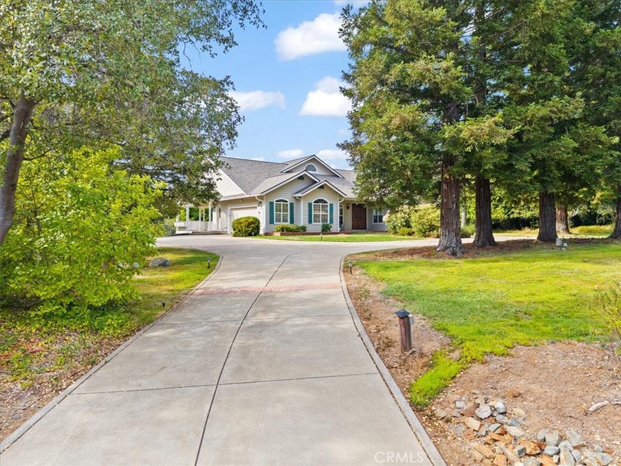 Property photo for 172 Ward Boulevard, Oroville, CA