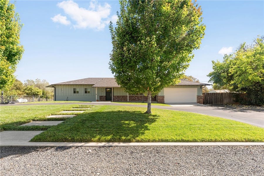 Property photo for 161 Riverview Drive, Oroville, CA