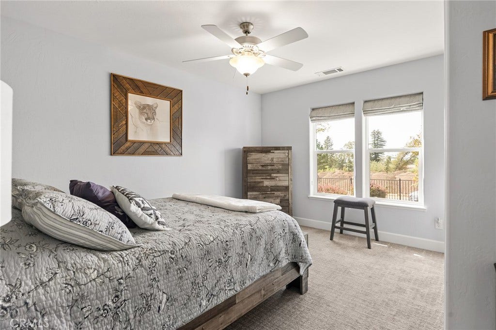 5548 Kemlyn Lane, Paradise, CA 95969 Front extra bedroom