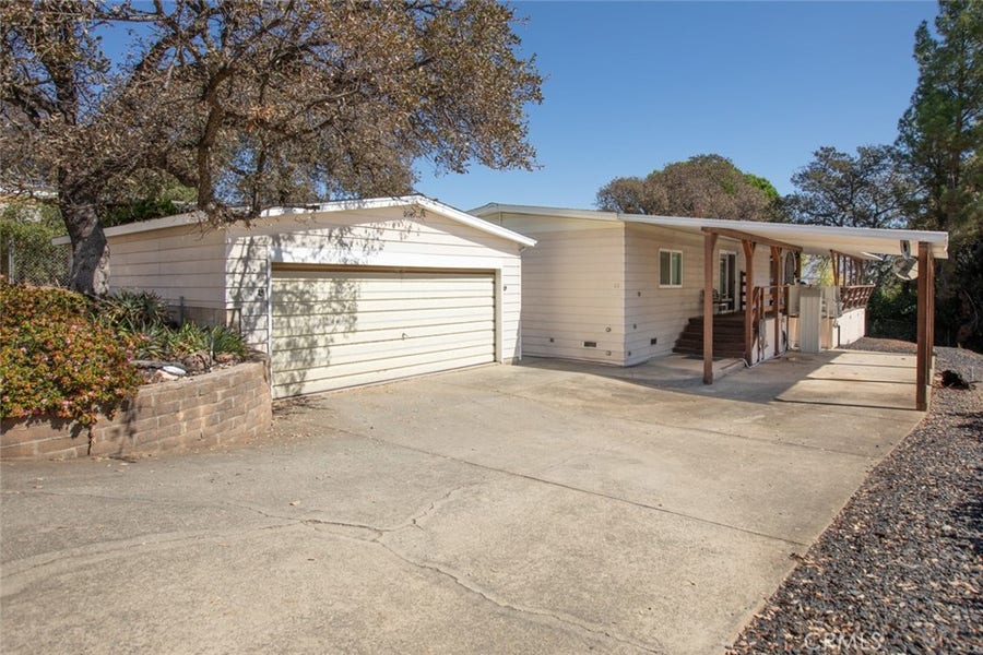 Property photo for 68 Montrose Drive, Oroville, CA