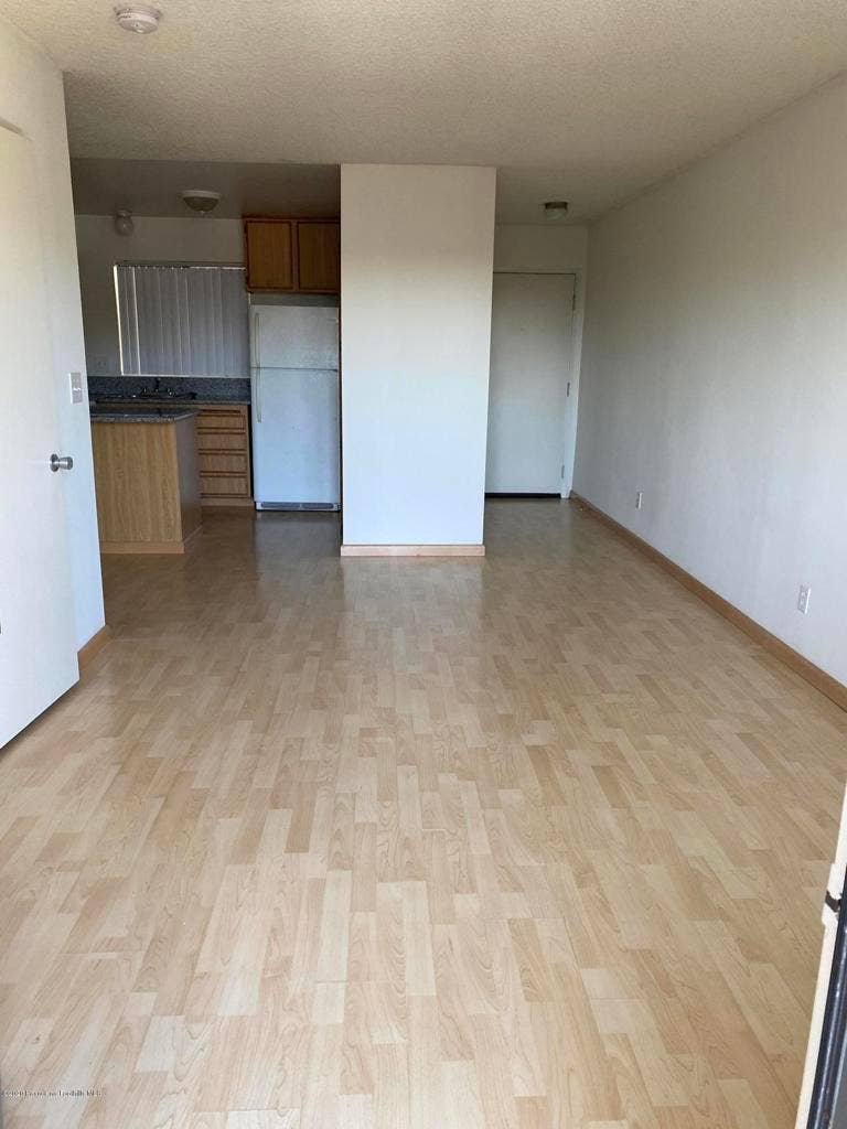 Property photo for 4225 Del Mar Avenue, #201, Los Angeles, CA