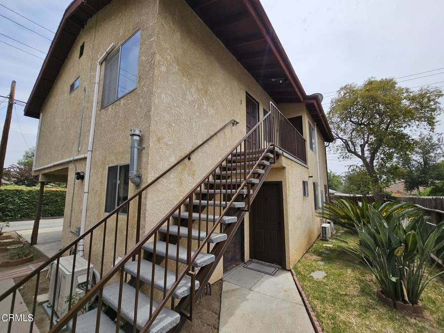Property photo for 1980 E Villa Street, #1, Pasadena, CA