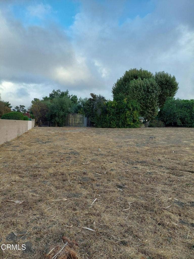 Property photo for 2025 Royal Avenue, Simi Valley, CA