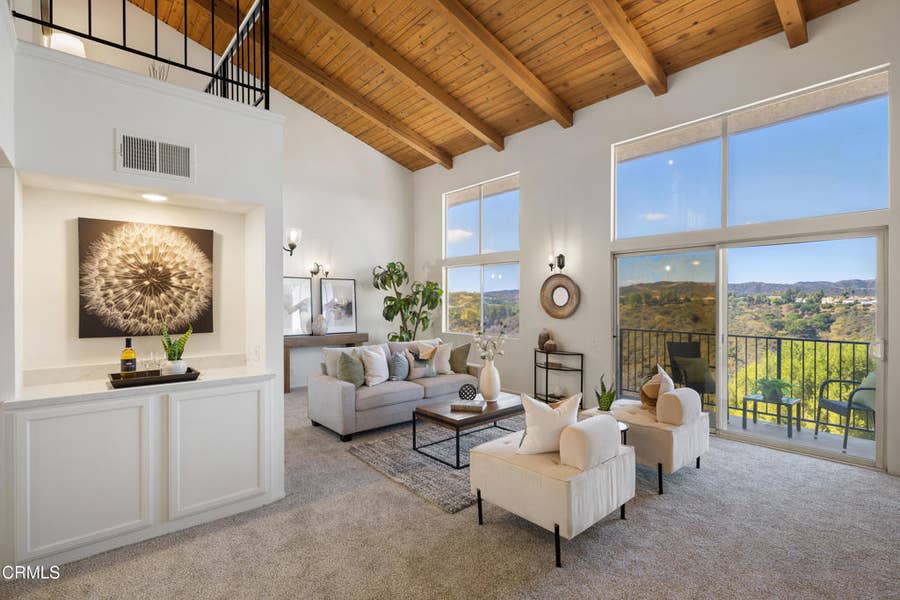 Property photo for 2385 Roscomare Road, #F8, Bel Air, CA