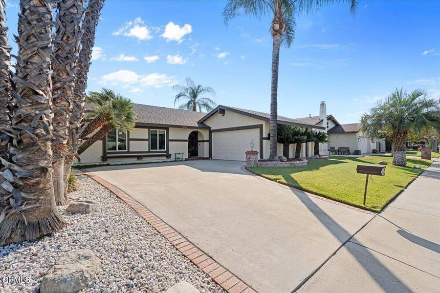 Property photo for 25530 Meadow Mont Street, Valencia, CA