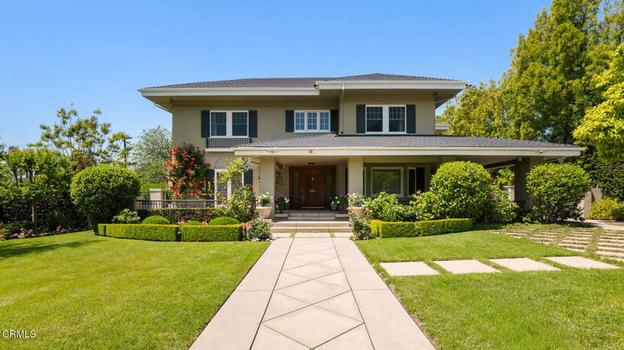 Property photo for 1295 S Oakland Avenue, Pasadena, CA