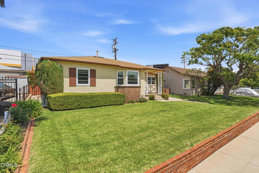 Property photo for 3747 Arboleda Street, Pasadena, CA
