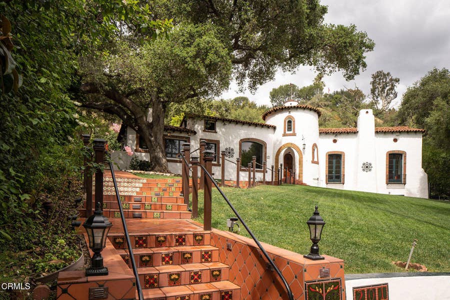 Property photo for 201 La Vereda Road, Pasadena, CA