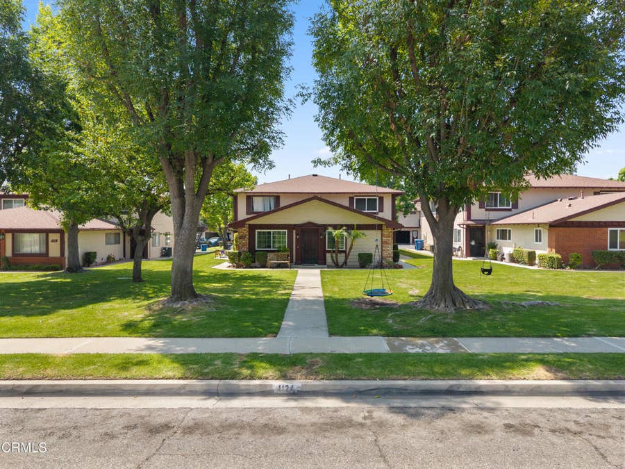 Property photo for 1124 W Calle Del Sol, #1, Azusa, CA