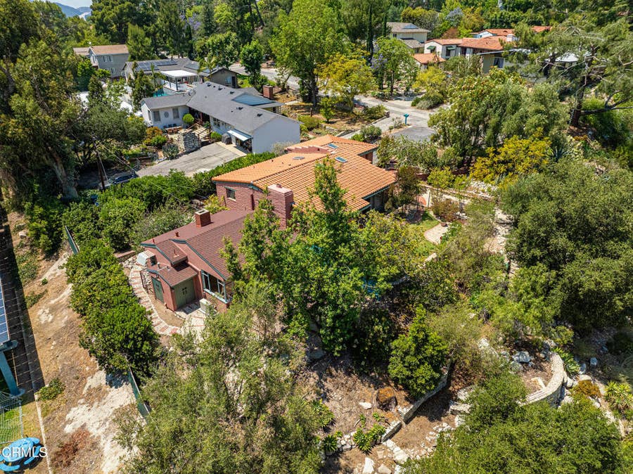 Property photo for 2300 El Moreno Street, La Crescenta, CA
