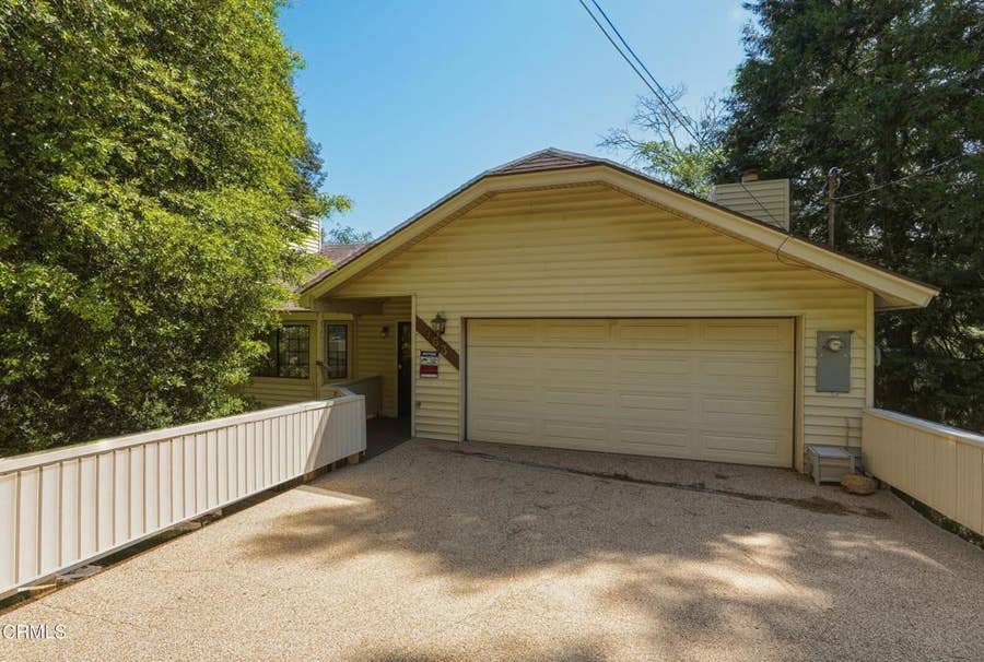 Property photo for 963 Jungfrau Drive, Crestline, CA