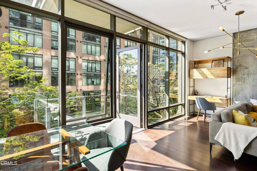 Property photo for 1100 S Hope Street, #811, Los Angeles, CA
