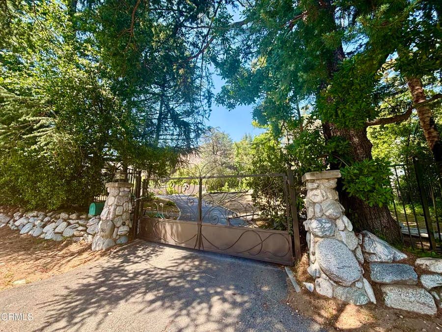 Property photo for 1945 E Altadena Drive E, Altadena, CA