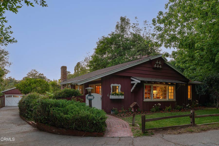 Property photo for 4733 Hillard Avenue, La Canada Flintridge, CA