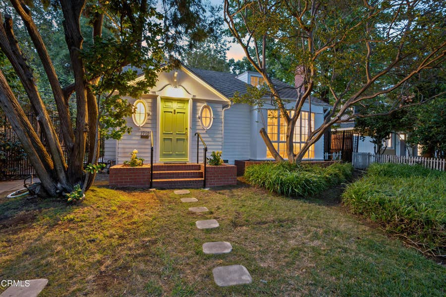 Property photo for 1910 Mill Road, South Pasadena, CA