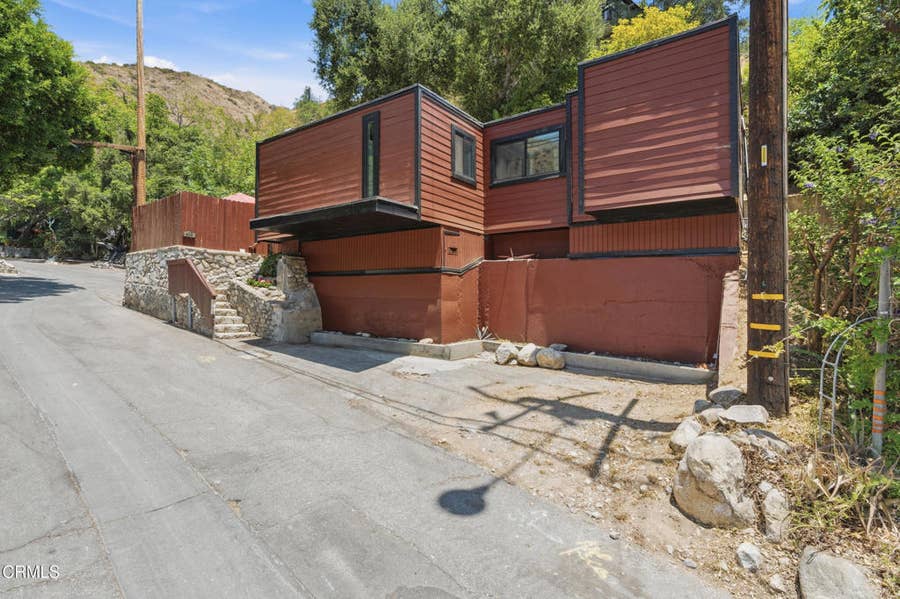 Property photo for 670 Woodland Drive, Sierra Madre, CA