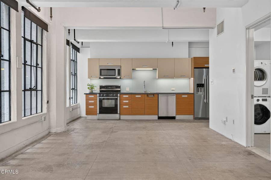 Property photo for 746 S Los Angeles Street, #809, Los Angeles, CA