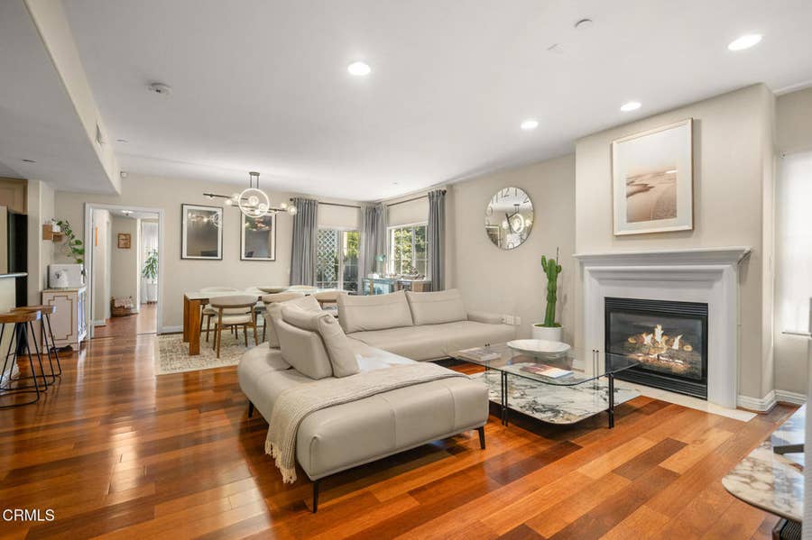 Property photo for 616 S Wilton Place, #203, Los Angeles, CA