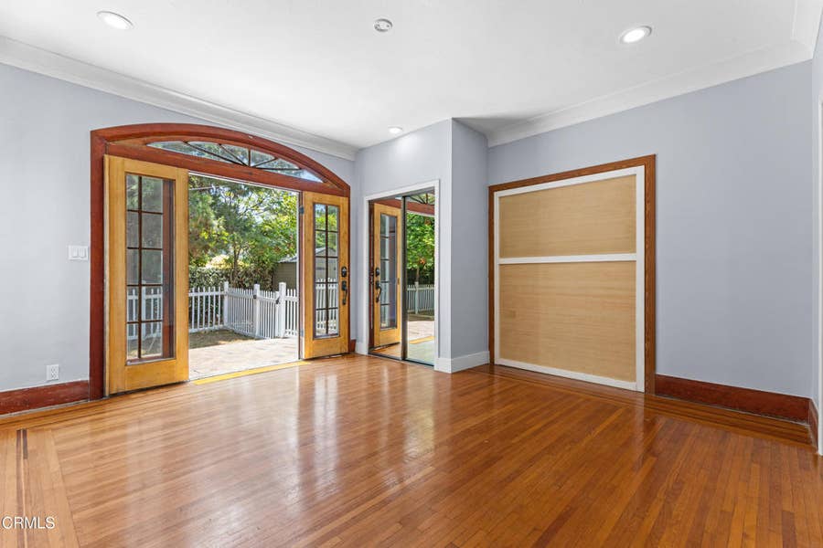 Property photo for 1115 S Wilton Place, #B, Los Angeles, CA