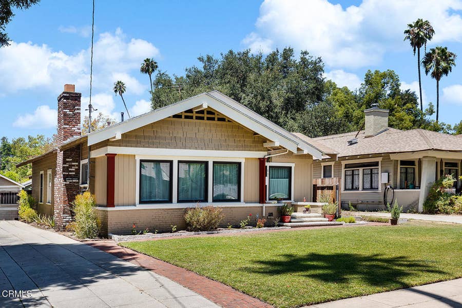 Property photo for 851 N Michigan Avenue, Pasadena, CA