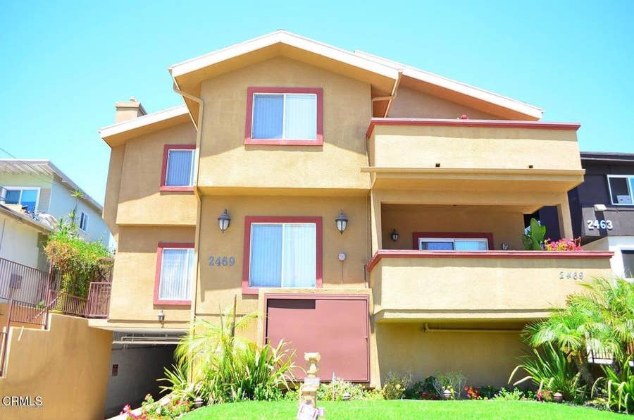 Property photo for 2469 Montrose Avenue, #E, Montrose, CA