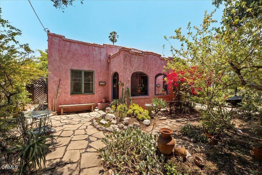 Property photo for 588 N Chester Avenue, Pasadena, CA