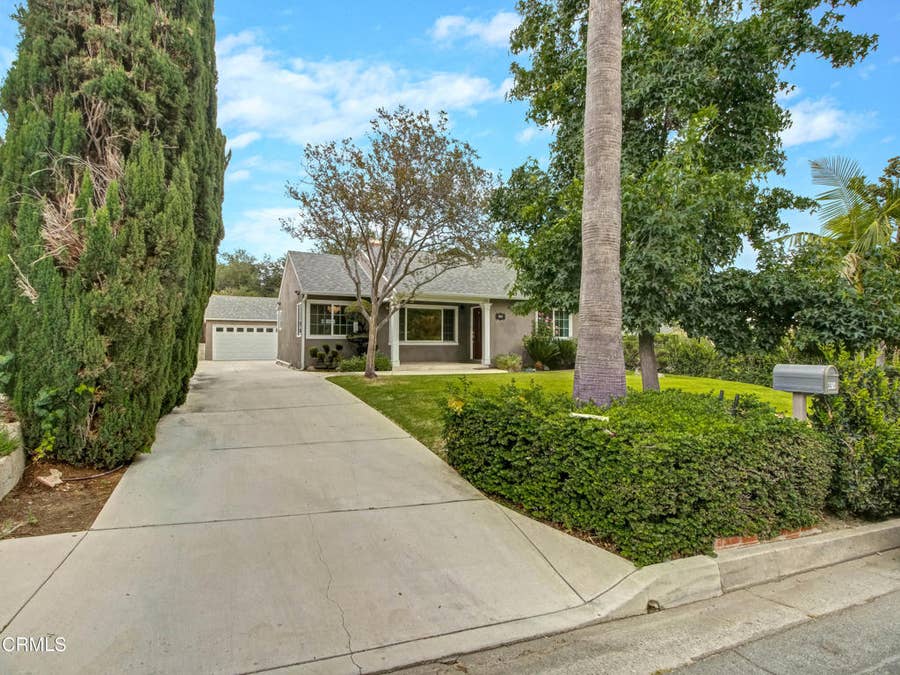 Property photo for 4814 Viro Road, La Canada Flintridge, CA