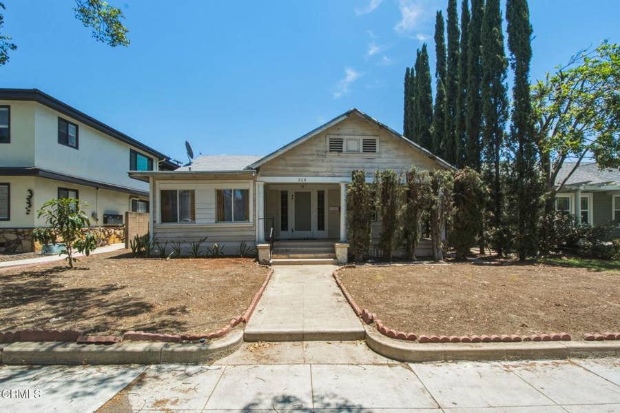 Property photo for 328 N Isabel, Glendale, CA