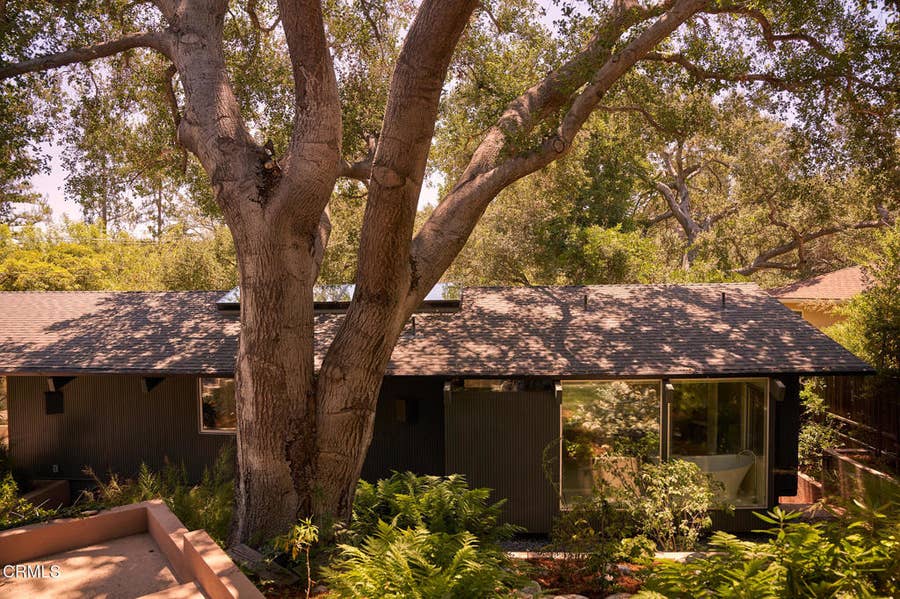 Property photo for 980 Mesa Verde Road, Pasadena, CA