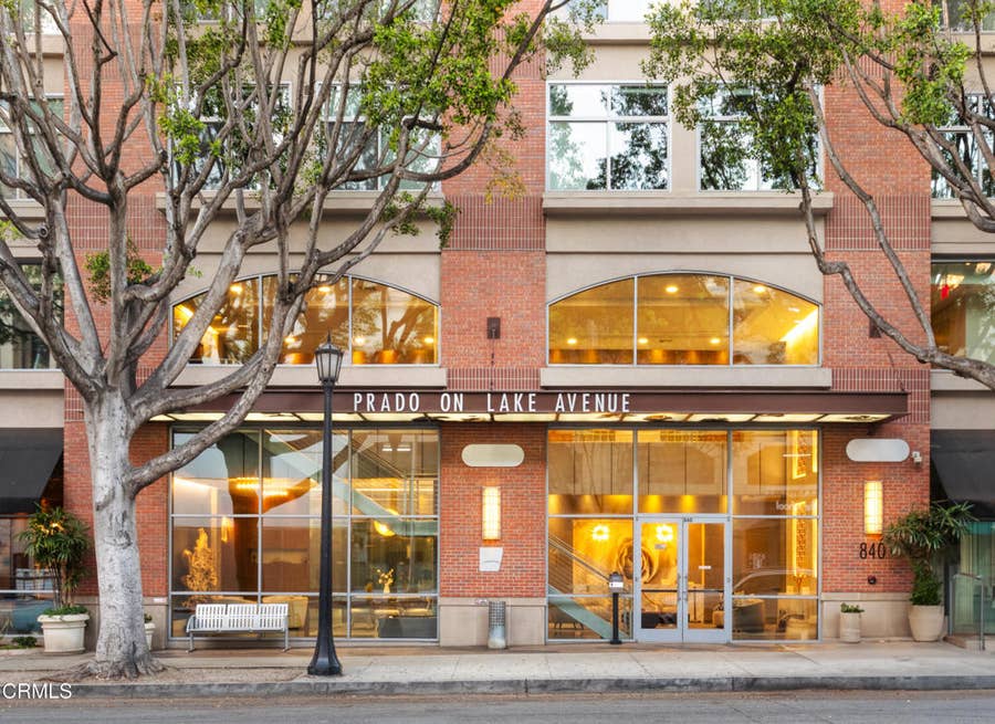 Property photo for 840 E Green Street, #410, Pasadena, CA