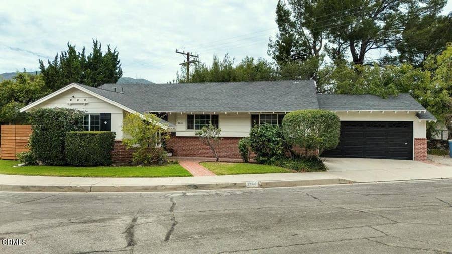 Property photo for 3860 2nd Avenue, La Crescenta, CA