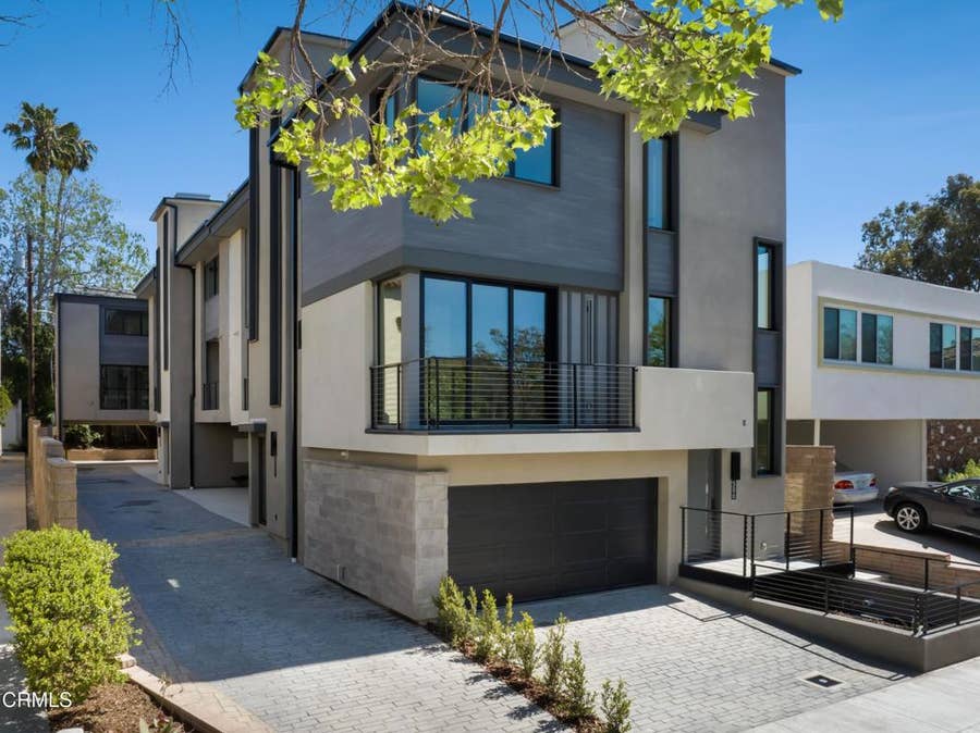 Property photo for 508 N Sycamore Avenue, Los Angeles, CA