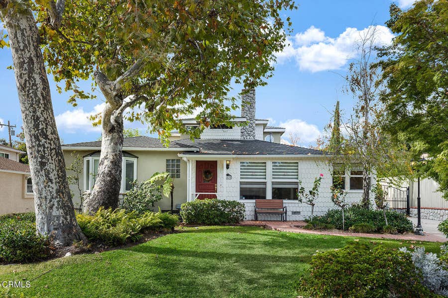 Property photo for 4819 Crown Avenue, La Canada Flintridge, CA