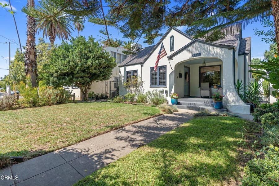Property photo for 1421 Monte Vista Street, Pasadena, CA