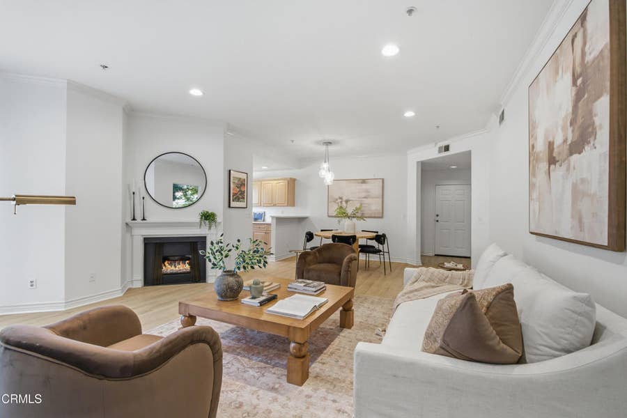 Property photo for 450 W Dryden Street, #106, Glendale, CA