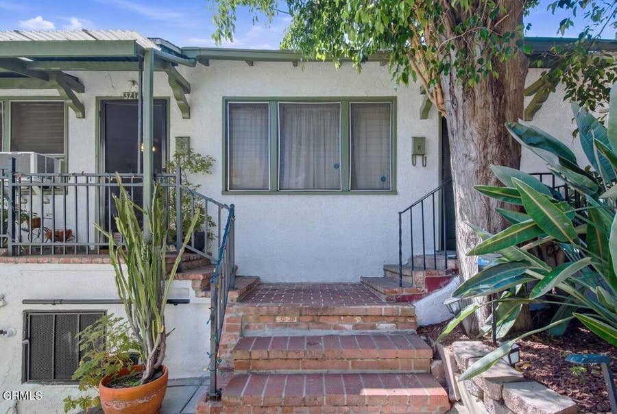 Property photo for 3214 Descanso Drive, Los Angeles, CA