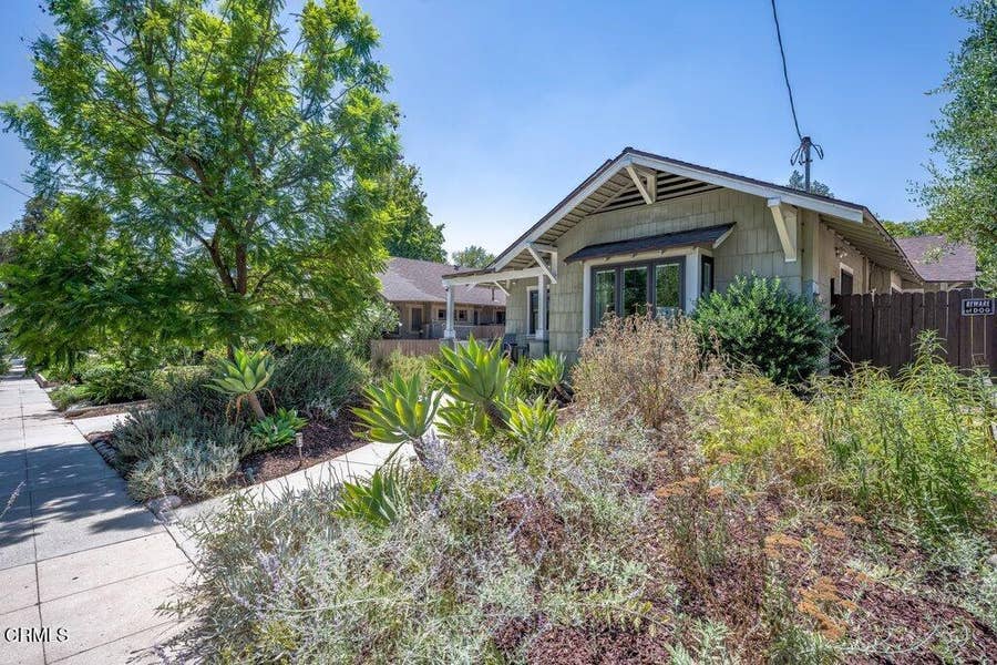 Property photo for 961 N Michigan Avenue, Pasadena, CA