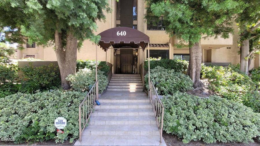 Property photo for 640 S Lake, #204, Pasadena, CA