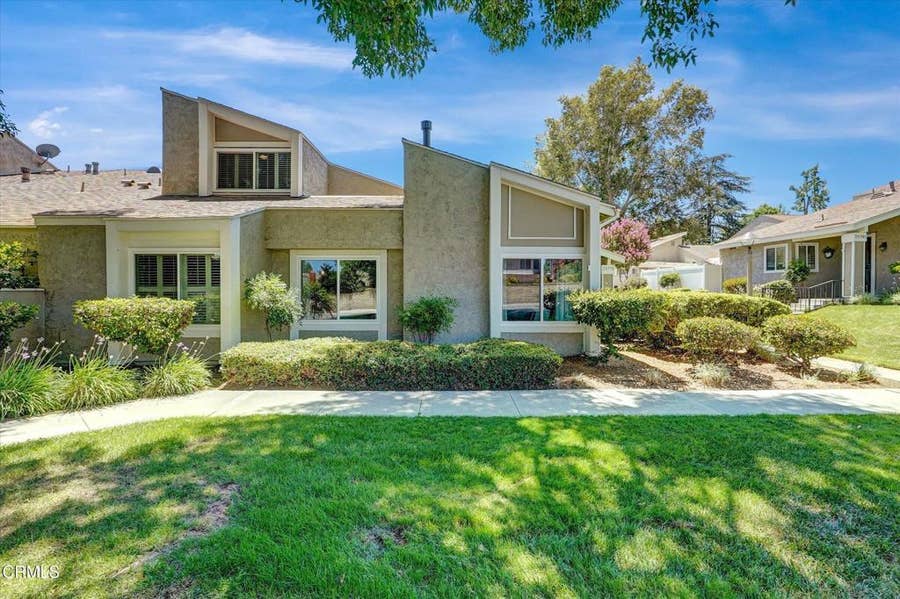 Property photo for 25775 Tournament Road, Valencia, CA