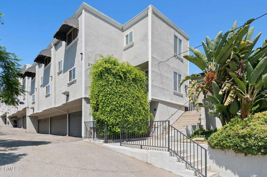 Property photo for 2737 Montrose Avenue, #105, Montrose, CA