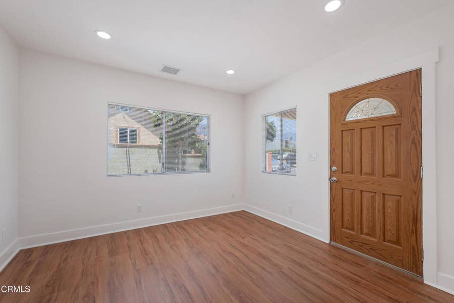 Property photo for 121 S Lotus Avenue, Pasadena, CA