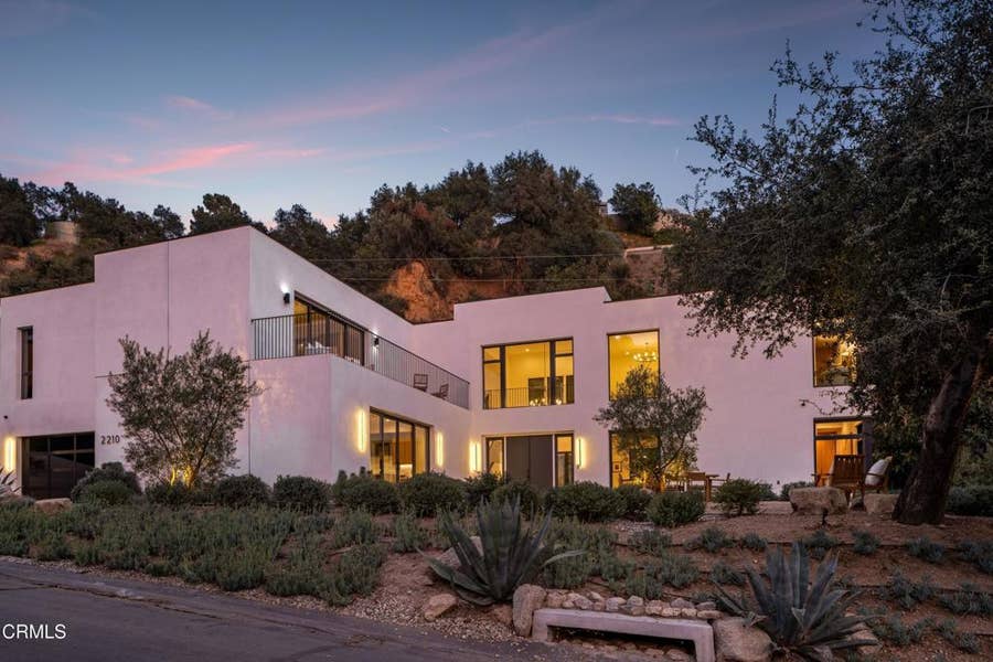 Property photo for 2210 Kinneloa Canyon Road, Pasadena, CA