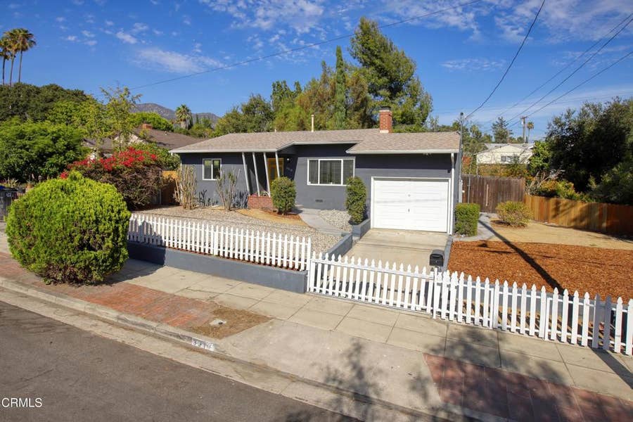 Property photo for 3910 Sunset Avenue, Montrose, CA